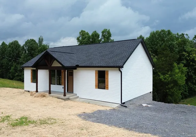 4th image of 7208 Carthage Rd, Pleasant Shade, TN 37145 | MLS# 3246464