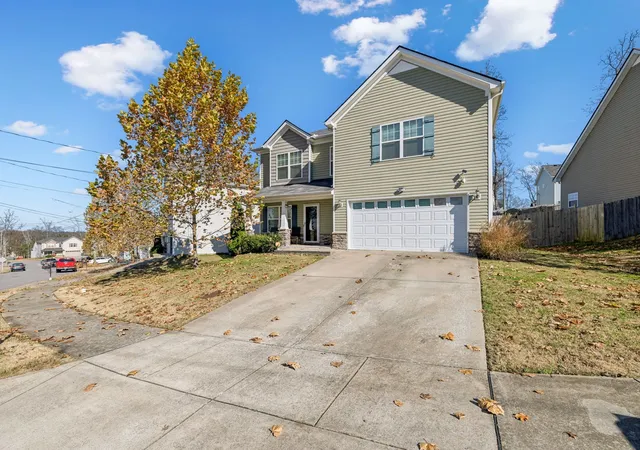 Homes for sale in Antioch, TN | 1225 Silverstream Pt, Antioch, TN 37013 | MLS# 3245692