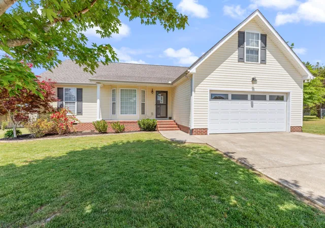 Homes for sale in White Bluff, TN | 207 Coleman Dr, White Bluff, TN 37187 | MLS# 3245578