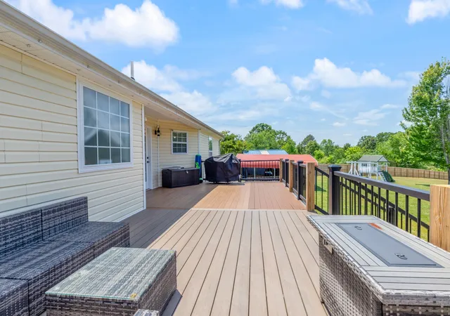 Homes for sale in White Bluff, TN | 207 Coleman Dr, White Bluff, TN 37187 | MLS# 3245578