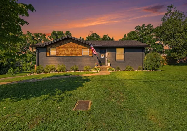 Photo 1 of Single family home for sale at 4784 Cascade Dr, Old Hickory, TN 37138 | MLS# 3245485 | Listing updated on 2026-09-14