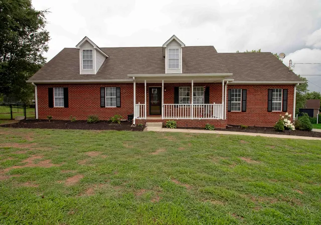 1st image of 114 Lake Forest Dr, La Vergne, TN 37086 | MLS# 3245555