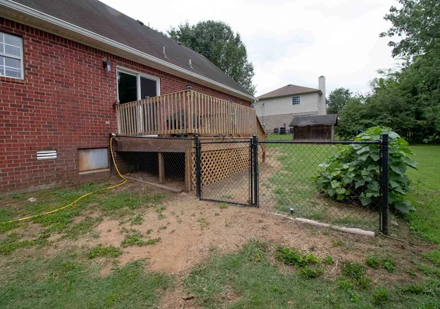 Photo 3 of Single family home for sale at 114 Lake Forest Dr, La Vergne, TN 37086 | MLS# 3245555 | Listing updated on 2026-08-29