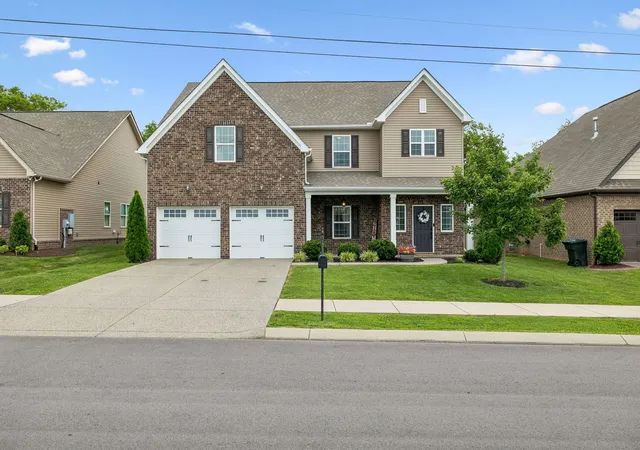 Homes for sale in Gallatin, TN | 1364 Wentworth Dr, Gallatin, TN 37066 | MLS# 3246027