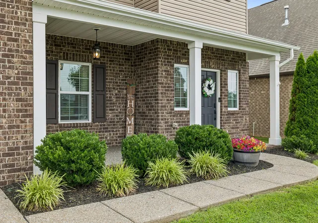 Homes for sale in Gallatin, TN | 1364 Wentworth Dr, Gallatin, TN 37066 | MLS# 3246027