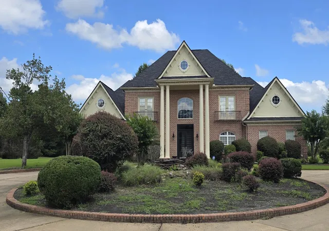Homes for sale in Collierville, TN | 160 Monterey Mills Cv, Collierville, TN 38017 | MLS# 3245526