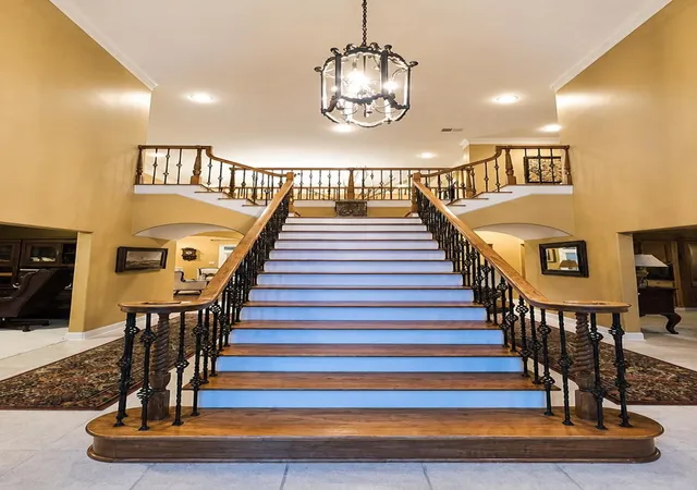 Photo 3 of Single family home for sale at 160 Monterey Mills Cv, Collierville, TN 38017 | MLS# 3245526 | Listing updated on 2026-08-20