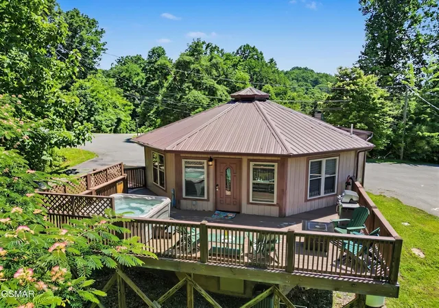 1st image of 717 Valley View Lane, Gatlinburg, TN 37738 | MLS# 3302086