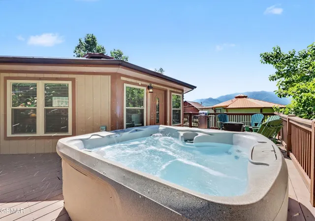 4th image of 717 Valley View Lane, Gatlinburg, TN 37738 | MLS# 3302086