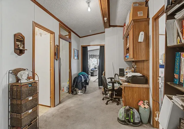 Homes for sale in Guthrie, KY | 1955 Guthrie Rd, Guthrie, KY 42234 | MLS# 3245550