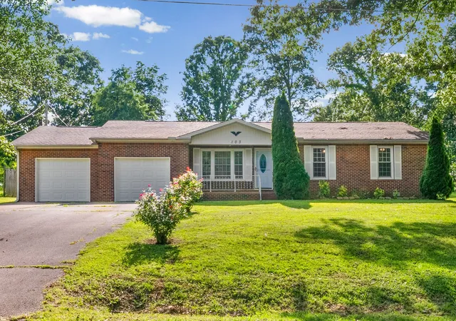 Homes for sale in Camden, TN | 103 Hazelnut Ave, Camden, TN 38320 | MLS# 3245574