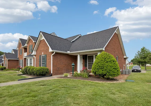 Homes for sale in Pleasant View, TN | 177 Bailey Ln, Pleasant View, TN 37146