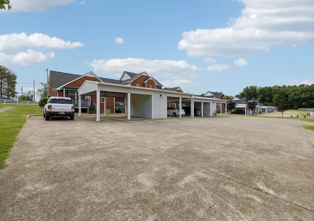Homes for sale in Pleasant View, TN | 177 Bailey Ln, Pleasant View, TN 37146 | Houzeo
