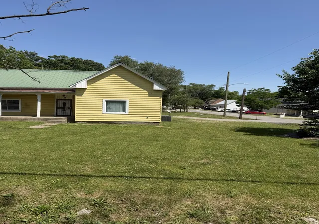 3rd image of 1508 S Main St, Springfield, TN 37172 | MLS# 3245657
