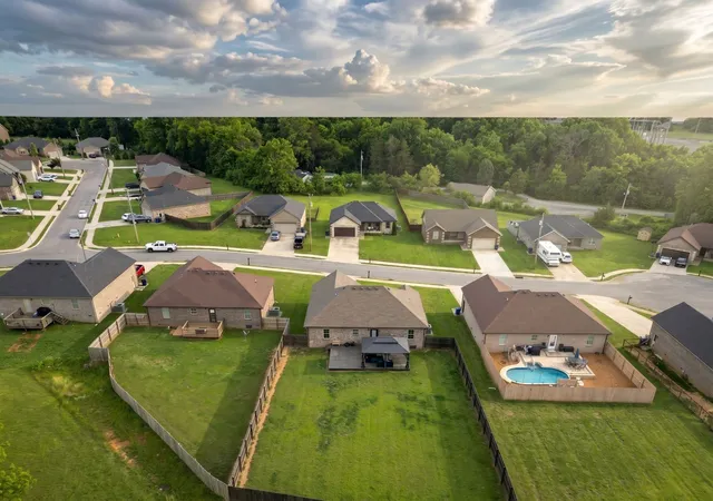 Homes for sale in Shelbyville, TN | 108 Smithfield Dr, Shelbyville, TN 37160 | MLS# 3245663