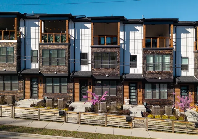 Photo 3 of Townhouse for sale at 4D Trimble St, Nashville, TN 37210 | MLS# 3245667 | Listing updated on 2026-07-09