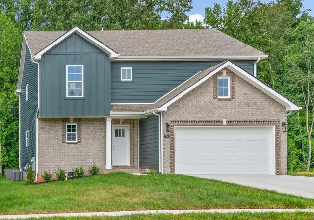 Photo 2 of Single family home for sale at 594 Willow Park Dr, Clarksville, TN 37043 | MLS# 3252093 | Listing updated on 2026-08-20