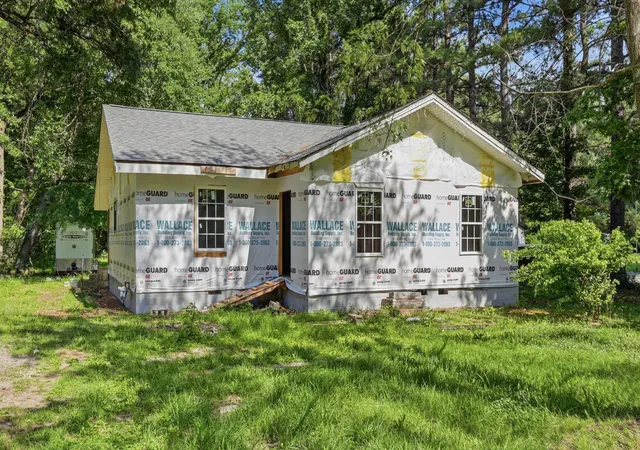 Homes for sale in Clarksville, TN | 157 Malkowski Rd, Clarksville, TN 37043 | MLS# 3245717