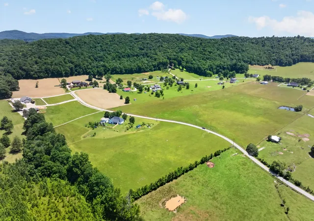Homes for sale in Rickman, TN | 301 Rolling Meadows Lane, Rickman, TN 38580 | MLS# 3250709