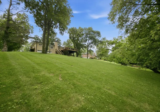 Homes for sale in Nashville, TN | 5437 Hill Road Cir, Nashville, TN 37220 | MLS# 3247556