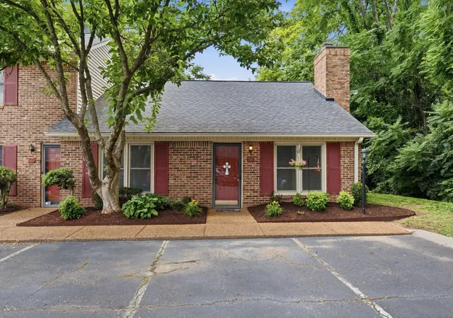 1st image of 754 Kent Rd, Nashville, TN 37214 | MLS# 3246218