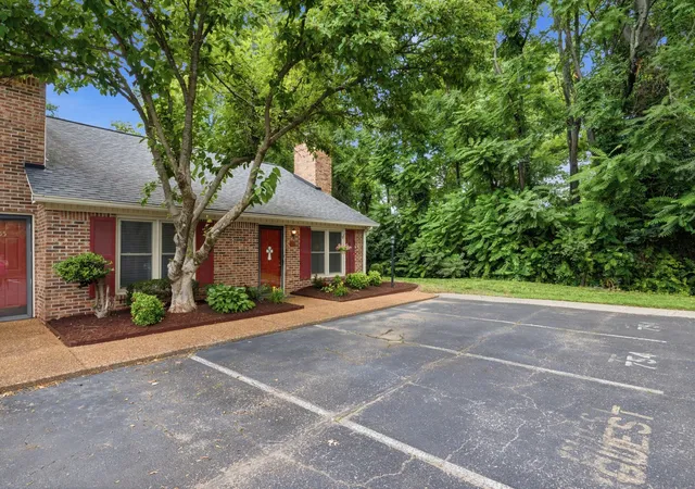 3rd image of 754 Kent Rd, Nashville, TN 37214 | MLS# 3246218