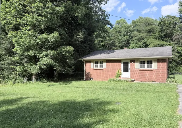 Homes for sale in Tracy City, TN | 2886 Pigeon Springs Rd, Tracy City, TN 37387 | MLS# 3246244