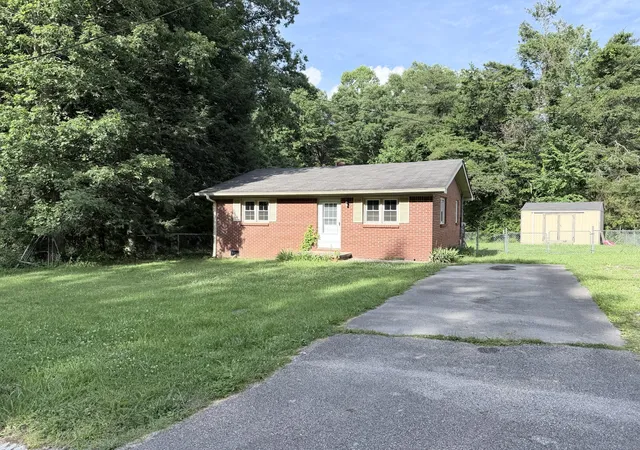 Homes for sale in Tracy City, TN | 2886 Pigeon Springs Rd, Tracy City, TN 37387 | MLS# 3246244