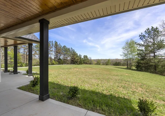 Photo 4 of Single family home for sale at 2210 Garners Crk Rd, Dickson, TN 37055 | MLS# 3245862 | Listing updated on 2026-08-17