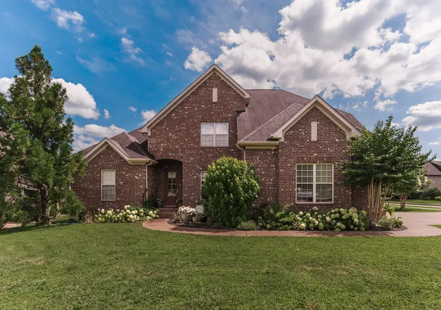 Homes for sale in Gallatin, TN | 1055 Sierra Gorda Dr, Gallatin, TN 37066 | MLS# 3246534