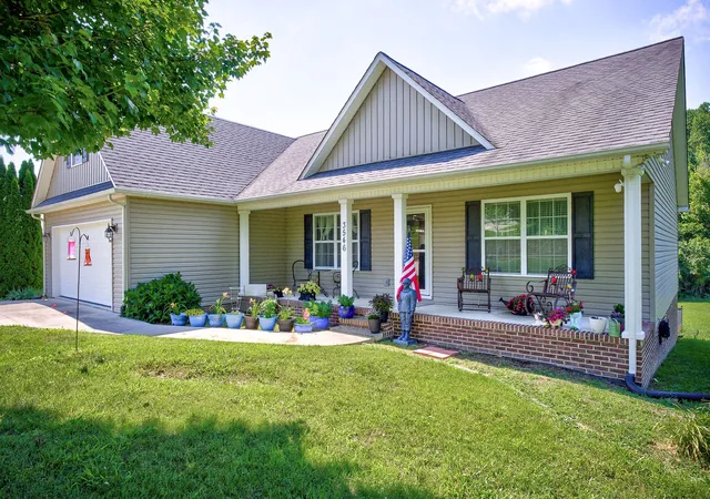 2nd image of 3546 Bear Creek Ln, Cookeville, TN 38506 | MLS# 3246199