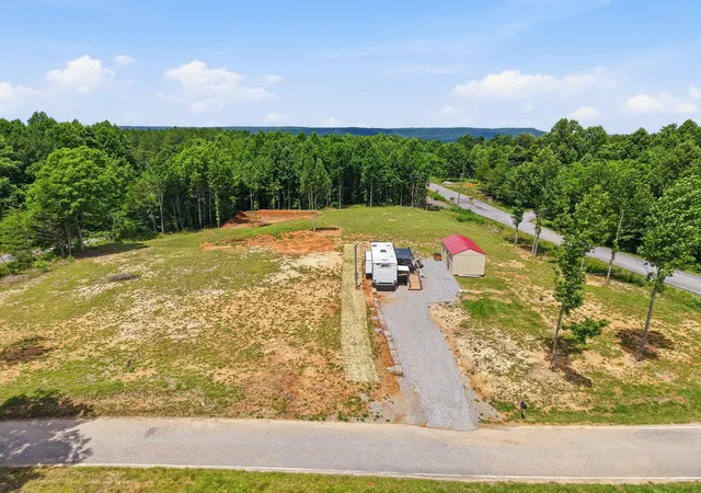 Photo 4 of Manufactured home for sale at 1311 Hillis Cemetery Rd, Spencer, TN 38585 | MLS# 3245892 | Listing updated on 2026-10-02