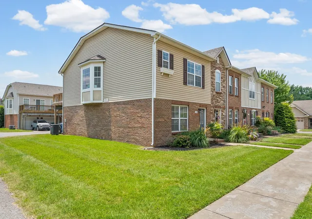 Photo 2 of Sale Pending at 101 Whitman Xing, Clarksville, TN 37043 | MLS# 3259976 | Listing updated on 2026-08-14
