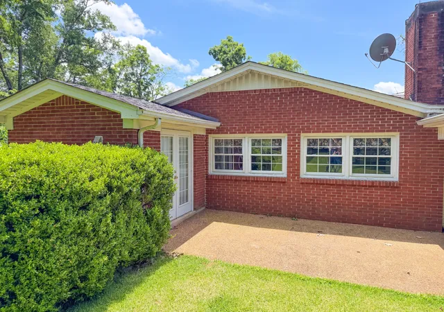 Homes for sale in Pulaski, TN | 544 E Madison St, Pulaski, TN 38478 | MLS# 3245870
