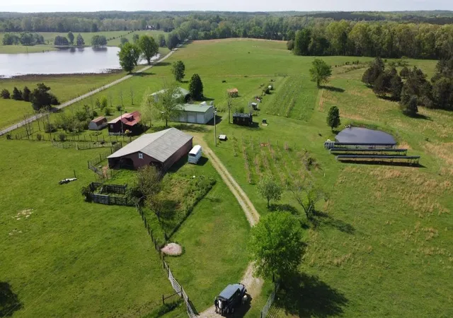 Homes for sale in Nunnelly, TN | 1491 Hwy 230 W, Nunnelly, TN 37137 | MLS# 3245877