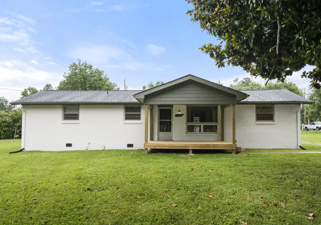 Homes for sale in Burns, TN | 1156 Chestnut Dr, Burns, TN 37029 | MLS# 3246122
