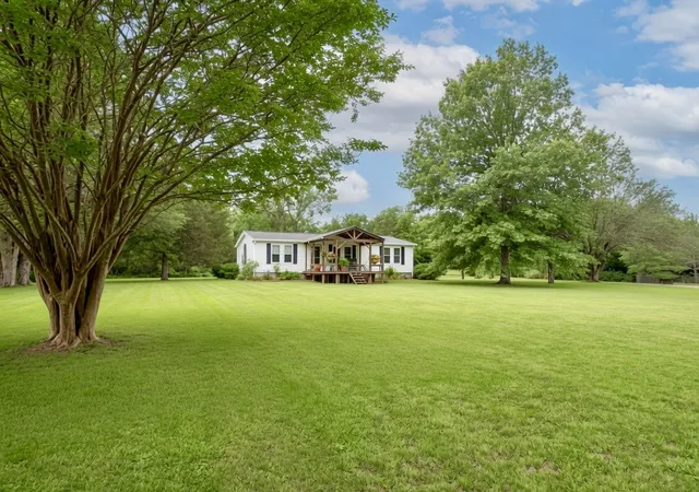 Photo 3 of Manufactured home for sale at 1280b Mccrary Rd, Lebanon, TN 37087 | MLS# 3246095 | Listing updated on 2026-08-13