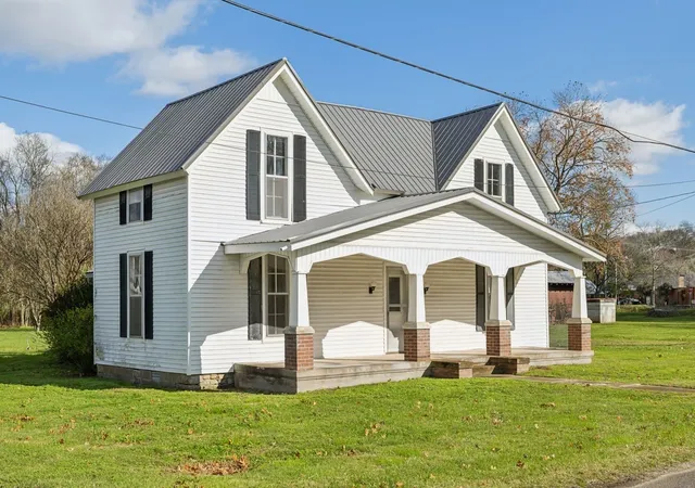 Homes for sale in Hampshire, TN | 4103 Hampshire Pike, Hampshire, TN 38461 | MLS# 3246086
