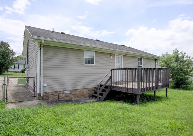 Homes for sale in Oak Grove, KY | 1006 Bush Ave, Oak Grove, KY 42262 | MLS# 3246058