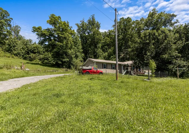 Homes for sale in La Fayette, GA | 4011 Straight Gut Road, La Fayette, GA 30728 | MLS# 3246024