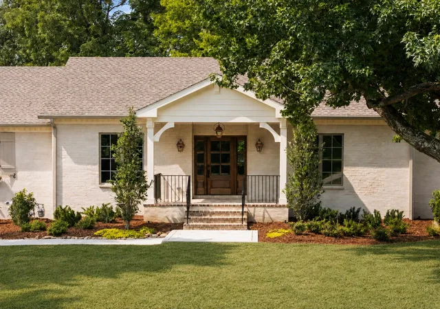 2nd image of 1214 Hunters Trail Dr, Franklin, TN 37069 | MLS# 3318602