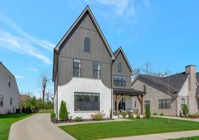 Homes for sale in Thompsons Station, TN | 3270 Sassafras Ln, Thompsons Station, TN 37179 | MLS# 3246094