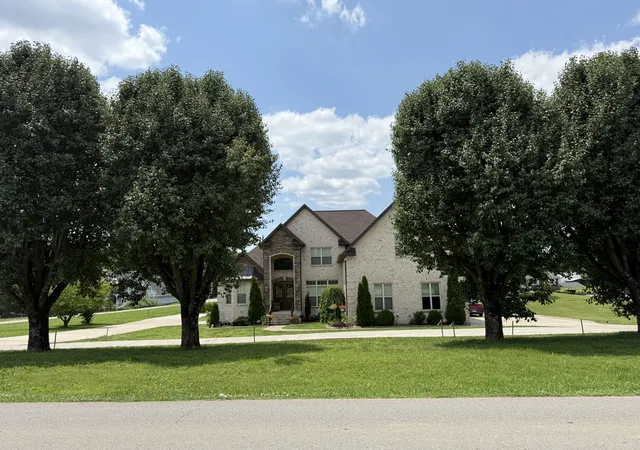 Photo 3 of Single family home for sale at 758 Waldron Rd, La Vergne, TN 37086 | MLS# 3248376 | Listing updated on 2026-07-14