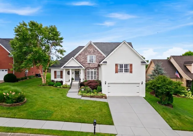 Homes for sale in Spring Hill, TN | 2002 Crye Crest Cv, Spring Hill, TN 37174 | MLS# 3247792