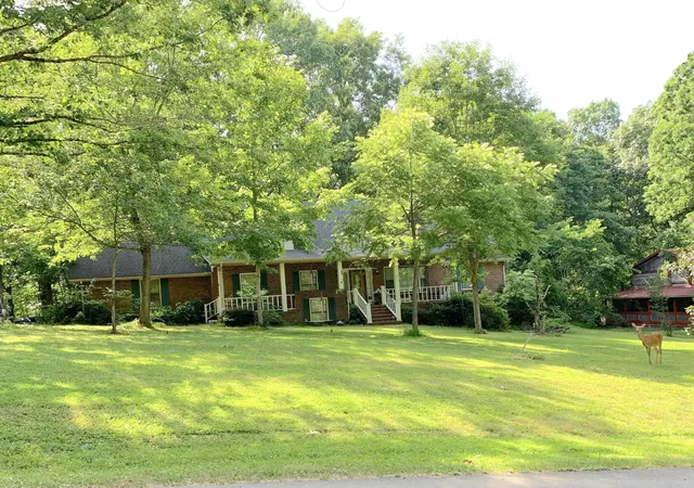 Homes for sale in Greenbrier, TN | 2544 Barwood Dr, Greenbrier, TN 37073 | MLS# 3246155