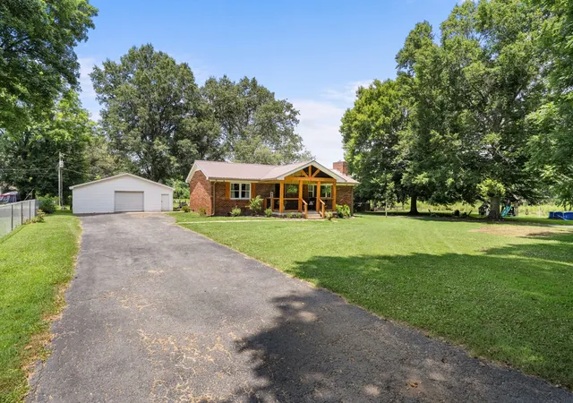 Homes for sale in Pelham, TN | 311 Chapman Chapel Rd, Pelham, TN 37366 | MLS# 3246169