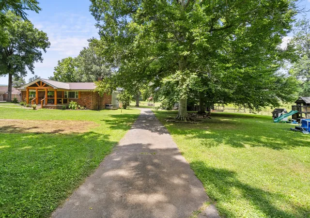 Homes for sale in Pelham, TN | 311 Chapman Chapel Rd, Pelham, TN 37366 | MLS# 3246169