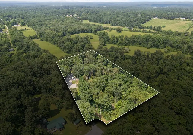1st image of 0 Betty Belle, Bon Aqua, TN 37025 | MLS# 3246202
