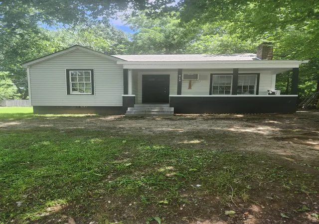 Homes for sale in Humboldt, TN | 512 N 19th Ave, Humboldt, TN 38343 | MLS# 3246261