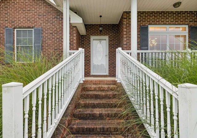 Photo 4 of Single family home for sale at 112 Kelly Ln, Lafayette, TN 37083 | MLS# 3246255 | Listing updated on 2026-08-19